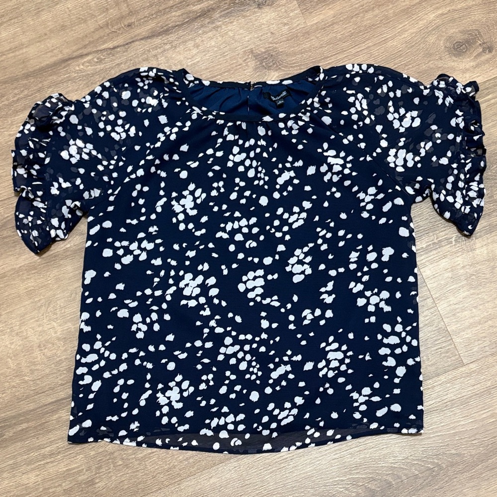 Madewell RUFFLE SLEEVE Drifting Petals Blouse Size Small Navy White Women's Top